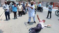 ਪੰਜਾਬ ਦੀ ਜਨਤਾ ਨੂੰ ਡਾਂਗਾਂ ਮਾਰਦੇ ਨਜ਼ਰ ਆਏ ਕੈਪਟਨ, ਵਿਧਾਇਕਾਂ ਦੇ ਮੁੰਡਿਆਂ ਨੂੰ ਨੌਕਰੀਆਂ ਖਿਲਾਫ ਅਨੋਖਾ ਪ੍ਰਦਰਸ਼ਨ