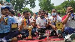 ਕੈਪਟਨ ਨੂੰ ਮੈਡਲ ਮੋੜਨ ਆਏ ਪੈਰਾ ਖਿਡਾਰੀਆਂ ਨਾਲ ਖਿੱਚ-ਧੂਹ, ਹਿਰਾਸਤ 'ਚ ਲਏ