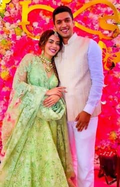TV Actress Sana Sayyad’s Pre-Wedding PICS Viral, Bride-To-Be Looks Gorgeous In Green At Her Mehendi Ceremony