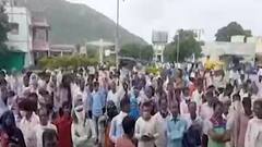 બનાસકાંઠાના દાંતામાં ખાતરમાં માટી નીકળી હોવાનો આરોપ સાથે ખેડૂતોનો હોબાળો