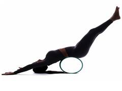 Actress Ramyapandian Yoga Photo : அடுத்த யோகா போட்டோ - ரம்யா பாண்டியன் க்ளிக்ஸ்