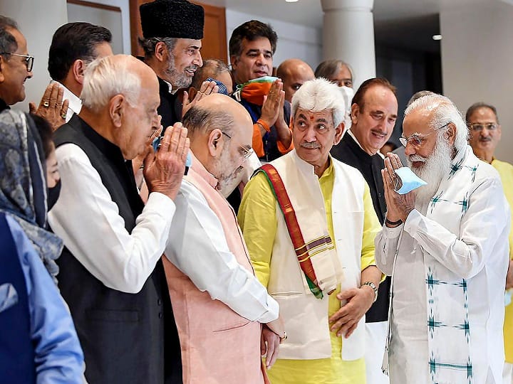 PM Modi JK Leaders Meeting LIVE: Centre Reaches Out To All Post Stripping Of Special Status PM Modi, JK Leaders Meet Ends; Delimitation, Election, Restoration Of Statehood Discussed | HIGHLIGHTS