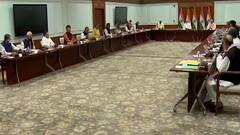 Kashmir : काश्मीरला संपूर्ण राज्याचा दर्जा मिळणार? काश्मिरी नेत्यांशी मोदींची साडेतीन तास खलबतं