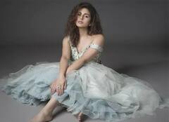 પોતાના ફ્લેટમાં ‘મહારાણી’ની જેમ રહે છે Huma Qureshi, જુઓ આ લક્ઝરી હાઉસની Inside તસવીરો.....