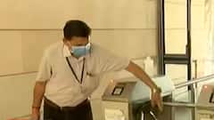 Gandhinagar: સચિવાલયમાં કર્મચારી-અધિકારીઓ મોડા આવતા હોવાની ફરિયાદ, જુઓ વીડિયો