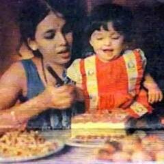 In Pics: मां Brindya Rai के बेहद करीब हैं Aishwarya Rai Bachchan, यहां देखें उनकी अनदेखी तस्वीरें