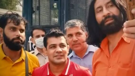 हत्या के आरोपी सुशील कुमार को पुलिस ने 'स्टार' क्यों बनाया? । Ghanti Bajao