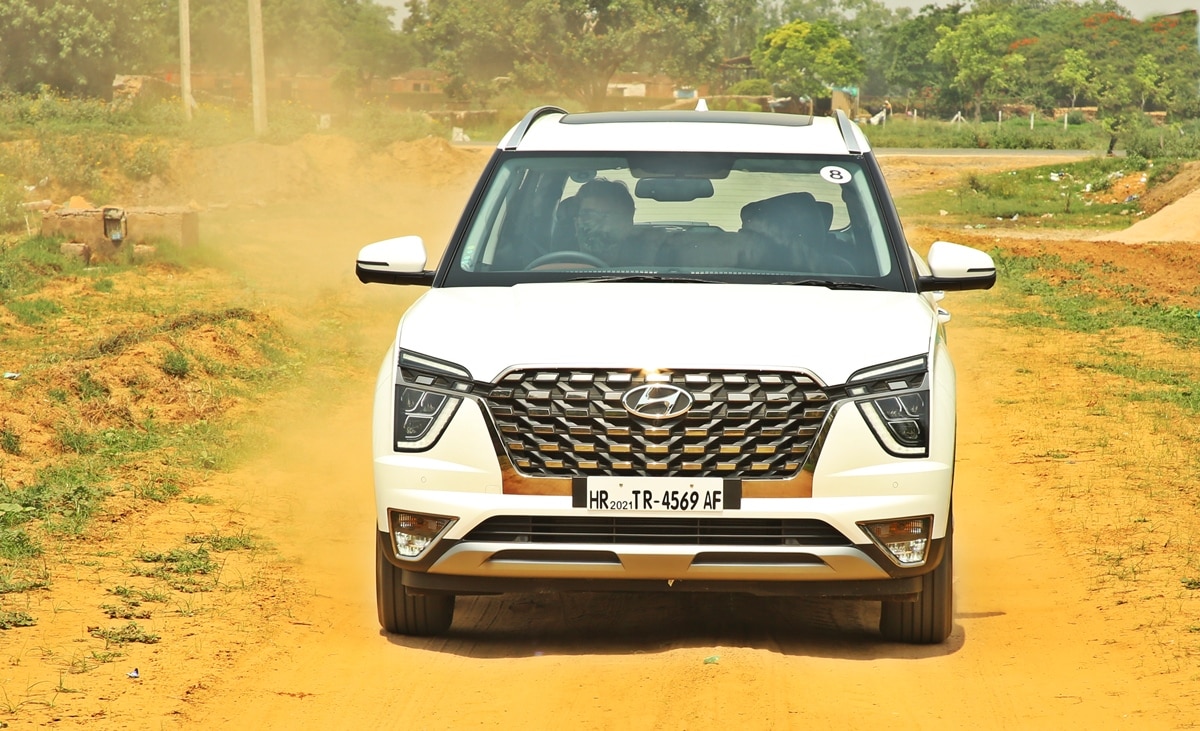 Hyundai Alcazar Petrol Review: Is It Worth The Hype?