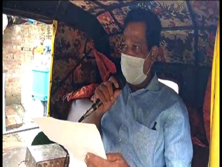 এদিকে, সংক্রমণ রুখতে গোঘাট পঞ্চায়েত, কামারপুকুর পঞ্চায়েত এবং নতিবপুর ২ নম্বর পঞ্চায়েতের বেশ কিছু এলাকাতেও একই পদ্ধতি নিয়েছে প্রশাসন। এসব এলাকায় পয়লা জুলাই পর্যন্ত বিধিনিষেধ থাকবে। (সব তথ্য ও ছবি- সুনীত হালদার, সোমনাথ মিত্র ও মোহন দাস )