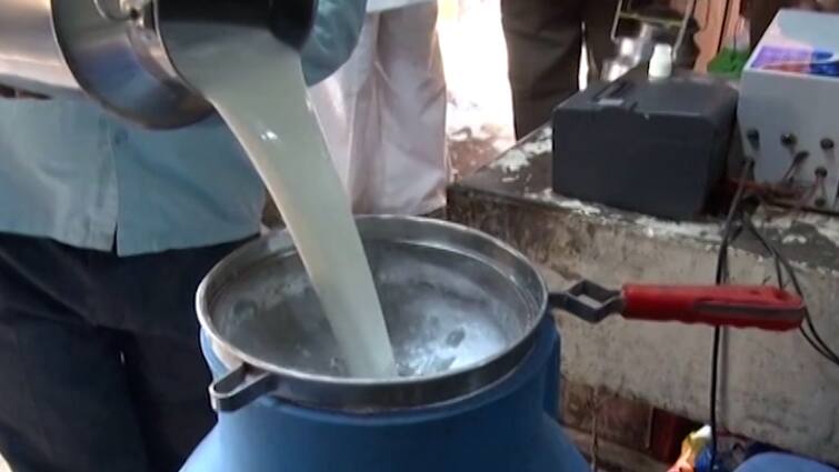 Milkfed has announced a hike in milk prices to provide relief to farmers Milk Price Hike: ਕਿਸਾਨਾਂ ਲਈ ਖੁਸ਼ਖਬਰੀ! ਦੁੱਧ ਦੇ ਭਾਅ 'ਚ ਮੋਟਾ ਵਾਧਾ