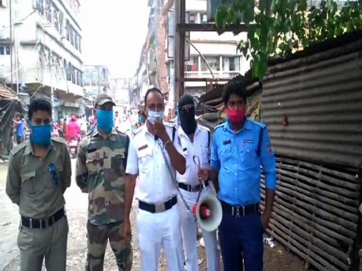 সংক্রমণ রুখতে হাওড়ার বেশ কিছু এলাকাকে মাইক্রো কনটেনমেন্ট জোন হিসেবে ঘোষণা করেছে প্রশাসন। কাল থেকে তিন দিন বন্ধ কয়েকটি বাজার। অন্যদিকে, হুগলির সিঙ্গুর ও গোঘাটের বেশ কিছু এলাকাকেও কনটেনমেন্ট জোন ঘোষণা করা হয়েছে।