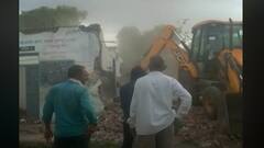 बुलढाण्यातील बोरखेड गावातील शाळा अचानक गायब? शाळा चोरीला गेल्याची ग्रामस्थांकडून तक्रार