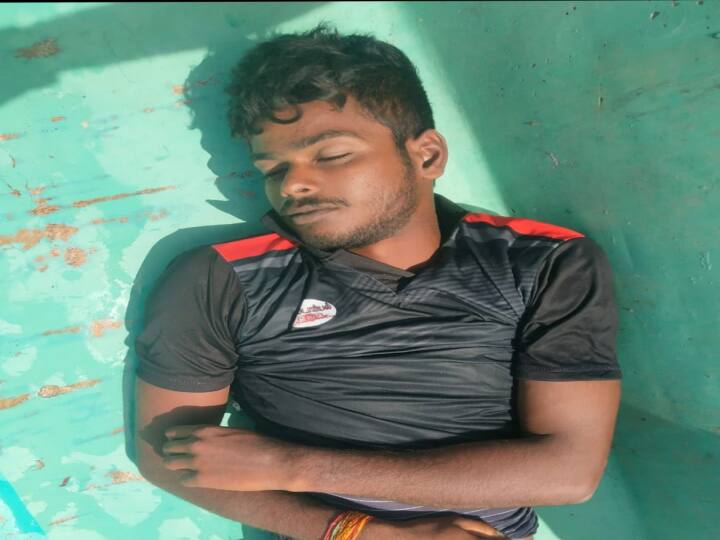 Fisherman dies after falling into sea மீன்பிடித்த போது கடலில் தவறி விழுந்து மீனவர் உயிழப்பு