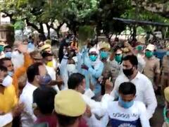 गोरखपुर: सपा प्रत्याशी का नहीं दाखिल हो सका पर्चा, बीजेपी प्रत्‍याशी का निर्विरोध जिला पंचायत अध्‍यक्ष बनना तय