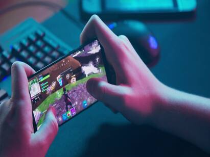 Covid-induced popularity shifted 85% of gamers to mobile instead of PCs, consoles கொரோனா தாக்கம்: இந்தியாவில் அபார வளர்ச்சி அடைந்த மொபைல் கேமிங் நிறுவனங்கள்!