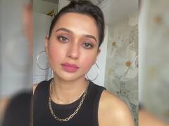 Vaccination: मिमी चक्रवर्ती पर पड़ा वैक्सीन का असर, फर्जी कैंप से टीका लगवाने के बाद गंभीर रूप से बीमार