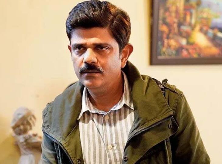 OTT star Amit Sial interesting struggle journey and facts Amit Sial को ओटीटी ने दिलाई पहचान, फ़िल्में ना मिलने पर रेस्त्रां में बर्तन धोने से लेकर टैक्सी चलाने तक का किया था काम