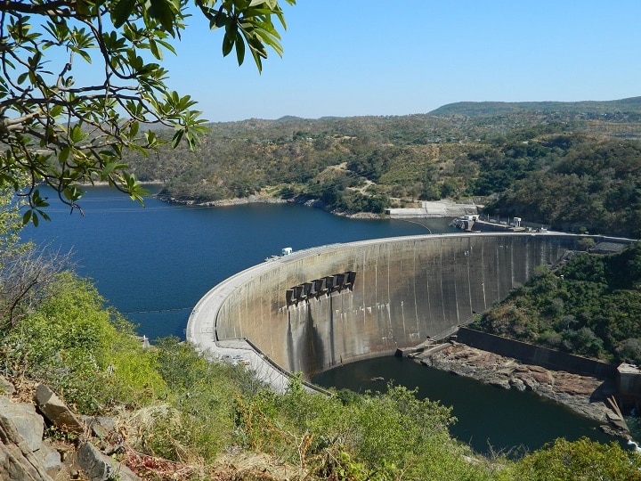 Top 10 Dams: பிரம்மிக்க வைக்கும்  கட்டுமானம்..  உலகின் டாப் 10 அணைகள்