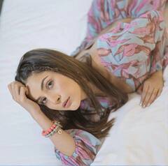 Shehnaaz Gill latest photos: ਇੱਕ ਵਾਰ ਫਿਰ ਸ਼ਹਿਨਾਜ਼ ਗਿੱਲ ਦੀਆਂ ਤਸਵੀਰਾਂ ਨੇ ਜਿੱਤਿਆ ਫੈਨਸ ਦਾ ਦਿਲ, ਵੇਖੋ ਲੇਟੇਸਟ ਤਸਵੀਰਾਂ 'ਚ ਐਕਟਰਸ ਦਾ ਅੰਦਾਜ਼