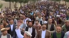 अफगानिस्तान में लौट रहा तालिबान, शुरू की घेराबंदी