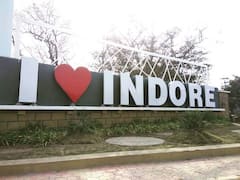 Smart City Award 2020: सूरत और इंदौर है देश की सबसे स्मार्ट सिटी, राज्यों में यूपी ने मारी बाजी