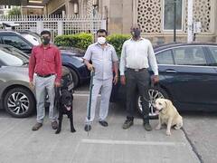 Photo : 'ताजमध्ये बंदुका घेऊन दोन जण घुसणार!' 14 वर्षाच्या मुलाच्या फोनमुळं खळबळ