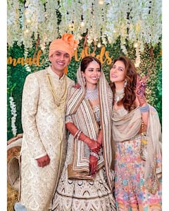 'The One With Pretty Bride': Newly Married Sana Sayyad Poses With Nyra Banerjee & Neha Adhvik Mahajan, See PICS!
