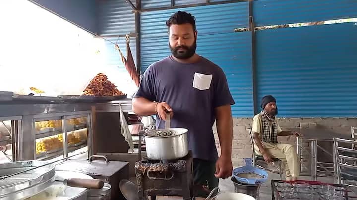 2018 ਵਿੱਚ ਆਪਣੇ ਦੇਸ਼ ਦਾ ਨਾਮ ਚਮਕਾਉਣ ਵਾਲੇ ਇੰਦਰਜੀਤ ਕੋਲ ਕਈ ਮੈਡਲ ਹਨ ਜਿਨ੍ਹਾਂ ਅਨੇਕਾ ਹੀ ਸੋਨੇ ਦੇ ਤਗਮੇ ਹਨ, ਫਿਰ ਵੀ ਉਹ ਨੌਕਰੀ ਤੋਂ ਵਾਂਝਾ ਹੈ।