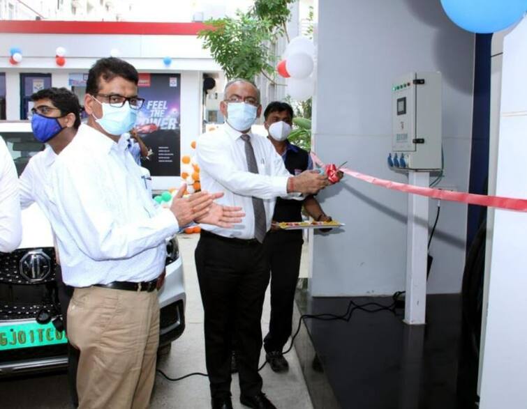 HPCL inaugurates first model retail outlet in Nikol Ahmedabad details inside અમદાવાદના નિકોલમાં HPCL એ સૌપ્રથમ મોડેલ રિટેલ આઉટલેટ શરૂ કર્યુ, જાણો શું છે વિશેષતા