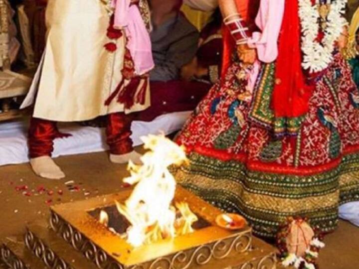 bride says no to marriage after sixth fera, says- don't like the groom यूपी: छठे 'फेरे' के बाद दुल्हन ने तोड़ी शादी, कहा- दूल्हा पसंद नहीं
