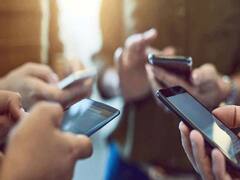 SD कार्ड लॉक झालंय? अनलॉक करण्यासाठी या टिप्स फॉलो करा