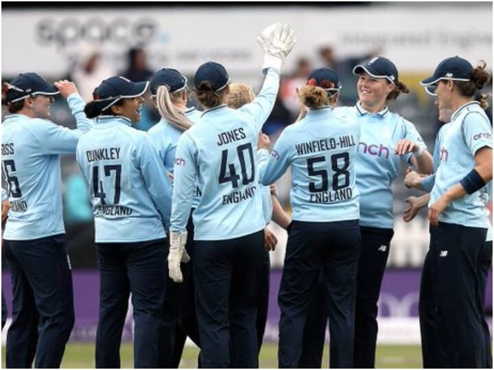 england vs india women 1st odi England win by 8 wickets England vs India Women: टीम इंडियाचा इंग्लंडकडून 8 विकेट्ने पराभव, मालिकेत इंग्लंडची 1-0 ने आघाडी