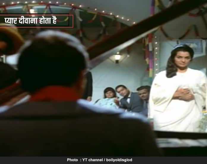 'कटी पतंग' चित्रपटातील 'प्यार दिवाना होता है मस्ताना होता है', या गाण्याला चाहत्यांनी खूप डोक्यावर घेतलं होतं.