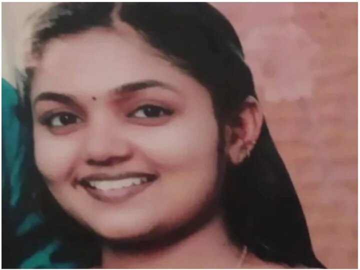 Suchitra Dowry Death | கேரளாவில் இன்னொரு வரதட்சணை மரணம் : சுசித்ராவுக்கு நடந்தது என்ன?