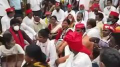 बड़ी बहस: यूपी जिला पंचायत अध्यक्ष चुनाव में BJP और SP आमने-सामने