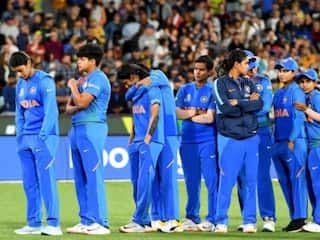 IND W Vs ENG W : ऋचाची विस्फोटक खेळी व्यर्थ, इंग्लंडचा भारतावर 11 धावांनी विजय 