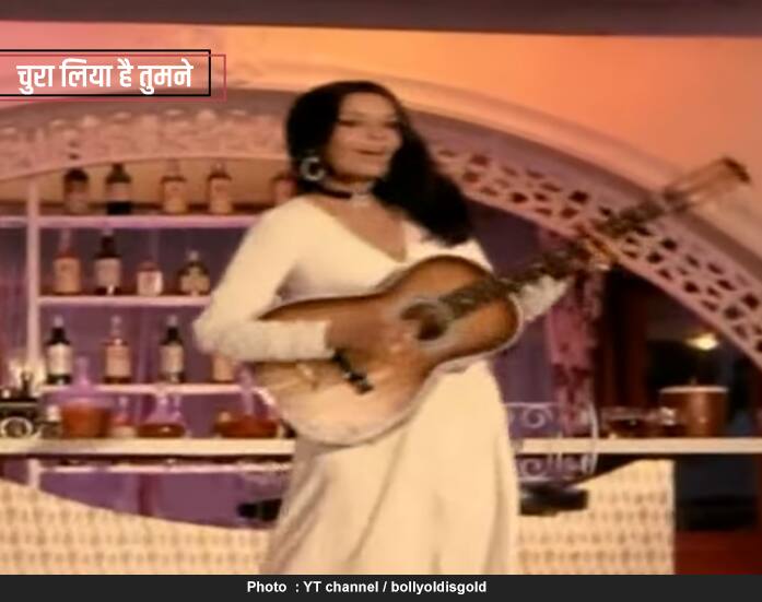संगीतकार म्हणून पंचमदांचं 'यादो की बारात' सिनेमातील 'चुरा लिया है तुमने जो दिल को...' हे मोहम्मद रफी आणि आशा भोसलेंनी गायलेलं गाणं चाहत्यांच्या आवडीचं आहे.