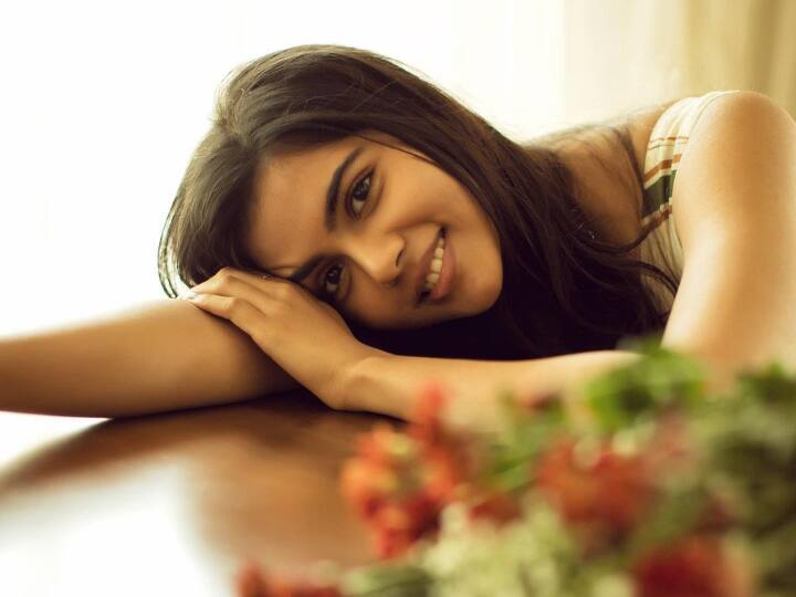 அவையும் துணிவும்.. உழைப்பும் தழைப்பும்.. அவளும் நானும்..அளித்தலும் புகழும்