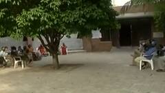 અમદાવાદ:વેક્સિનેશન માટે હજુ લોકોના ધક્કા, શહેરમાં હજુ પણ પર્યાપ્ત નથી રસીનો જથ્થો