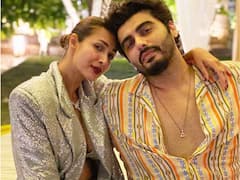 दुनिया की परवाह छोड़ एक-दूसरे के प्यार में पागल हैं ये 5 Bollywood Couple