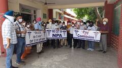 ਪੰਜਾਬ ਸਰਕਾਰ ਵਲੋਂ ਜਾਰੀ ਪੇ ਕਮਿਸ਼ਨ ਖ਼ਿਲਾਫ਼ ਡਾਕਟਰ ਦੂਜੇ ਦਿਨ ਵੀ ਡਟੇ, ਦਿੱਤੀ ਚੇਤਾਵਨੀ  