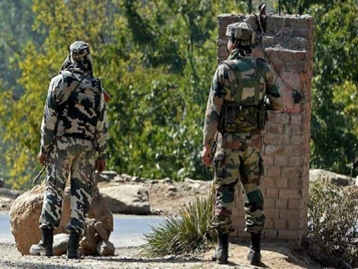 J&K : Security Forces Eliminate 1 Unidentified Terrorist In Bandipora, Search Operation Underway J&K: Security Forces Kill Pakistani Terrorist Babar Ali And 1 Other In Bandipora