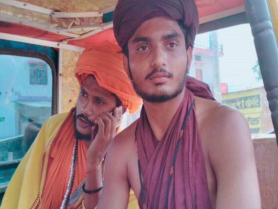 महिलाओं को बनाते थे शिकार, पुलिस ने जालसाज साधुओं को किया गिरफ्तार महिलाओं को बनाते थे शिकार, पुलिस ने जालसाज साधुओं को किया गिरफ्तार