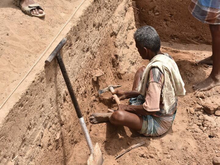 கீழடி அகழாய்வுப் பணி தீவிரம்