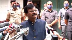 Sanjay Raut : संन्यास घेण्याची वेळ देवेंद्र फडणवीस यांच्यावर येणार नाही : खासदार संजय राऊत