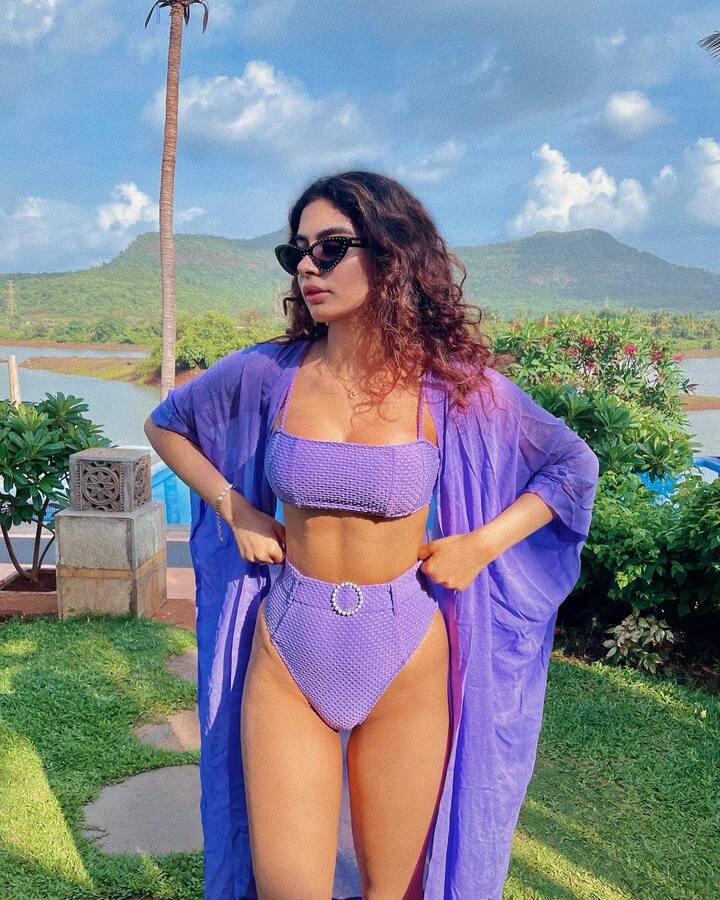(Photos: Khushi Kapoor/Instagram)