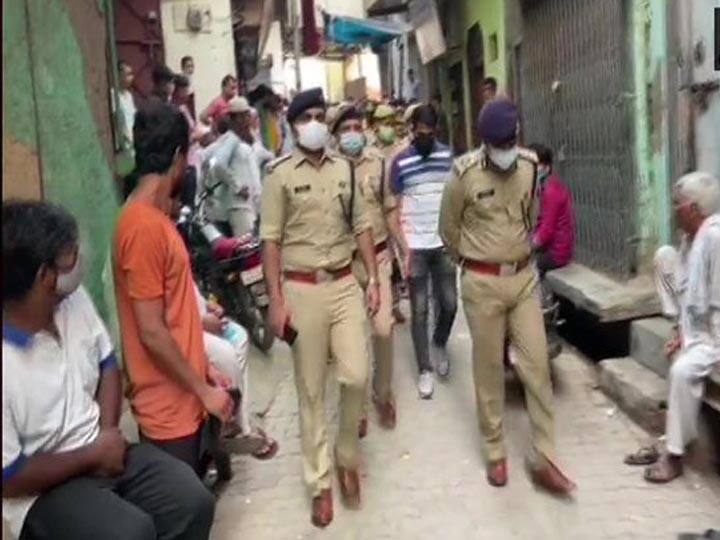 Miscreants attack four members of Family in Loni Ghaziabad Uttar Pradesh Ghaziabad Crime: गाजियाबाद में खूनी खेल, कपड़ा व्यापारी समेत परिवार के तीन लोगों की गोली मारकर हत्या