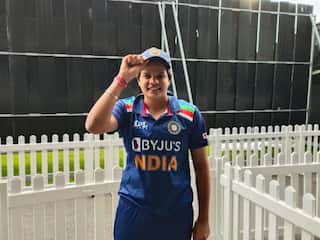प्रतिका रावल की जगह आईसीसी महिला वनडे विश्व कप में जगह लेने वाली शेफाली वर्मा कौन, जानिए