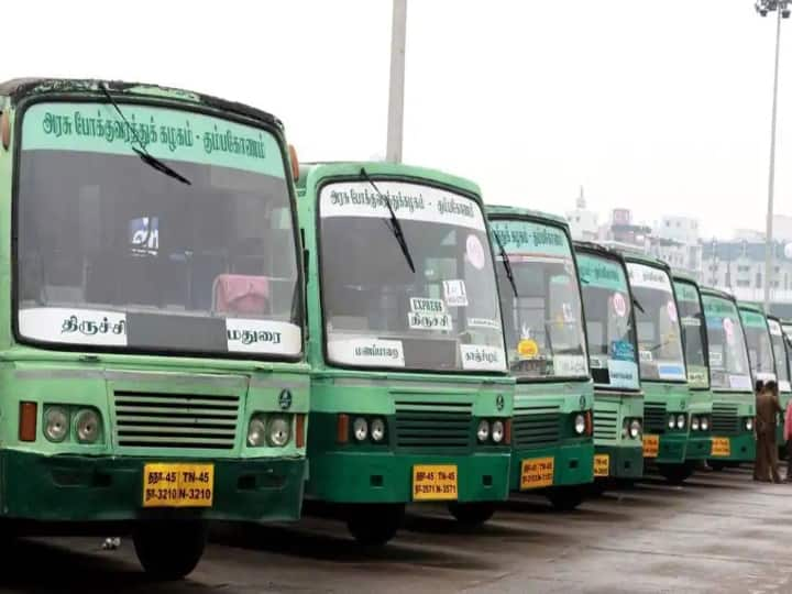 Madurai: A government bus driver who saved 30 lives on the verge of death due to a heart attack while operating a government bus பேருந்தை இயக்கும்போது மாரடைப்பு - மரணிக்கும் தருவாயிலும் 30 உயிர்களை காப்பாற்றிய அரசு பேருந்து ஓட்டுநர்