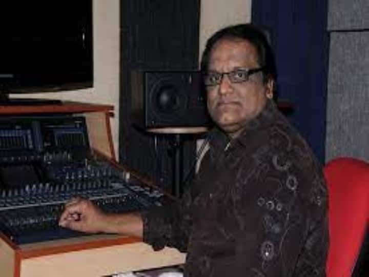 இரவு பொழுதை அழகாக்கும் பரத்வாஜ் ப்ளே லிஸ்ட் ! Some mesmerizing songs of Music director Bharadwaj that can be heard in night இரவு பொழுதை அழகாக்கும் பரத்வாஜ் ப்ளே லிஸ்ட் !